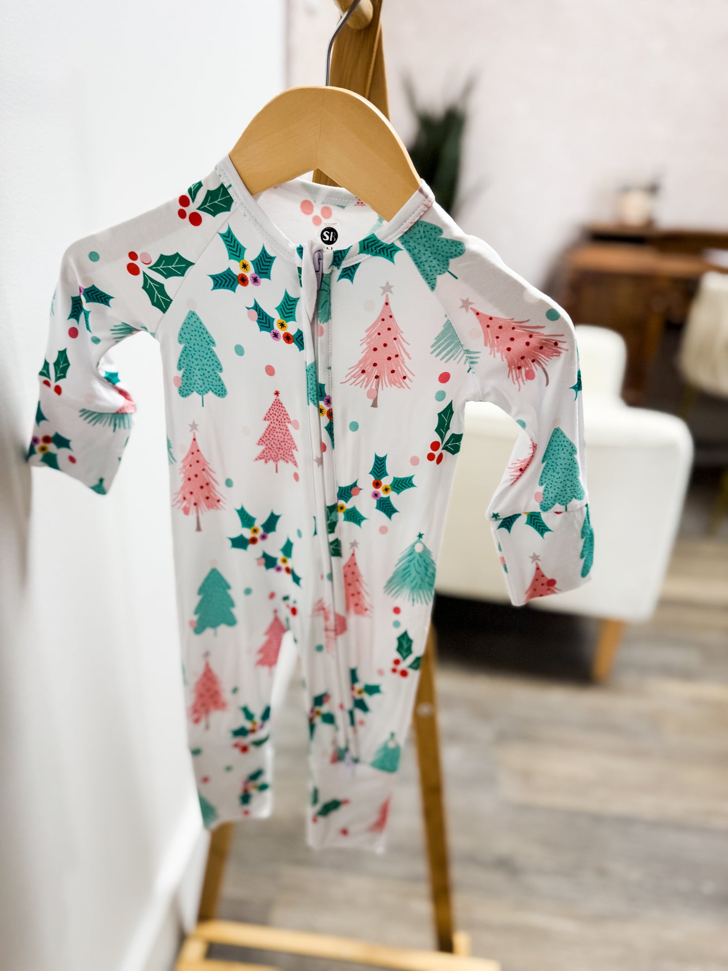 Holly Jolly - Bamboo Zipper Sleeper